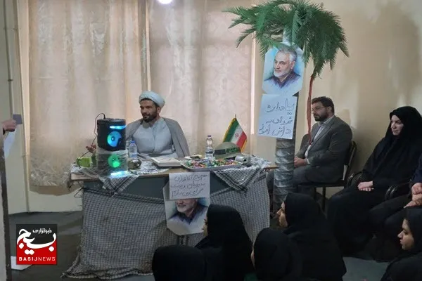 مطالعه تاریخ ایران و کشورهای اسلامی یکی از راه‌های آگاهی و بصیرت‌افزایی