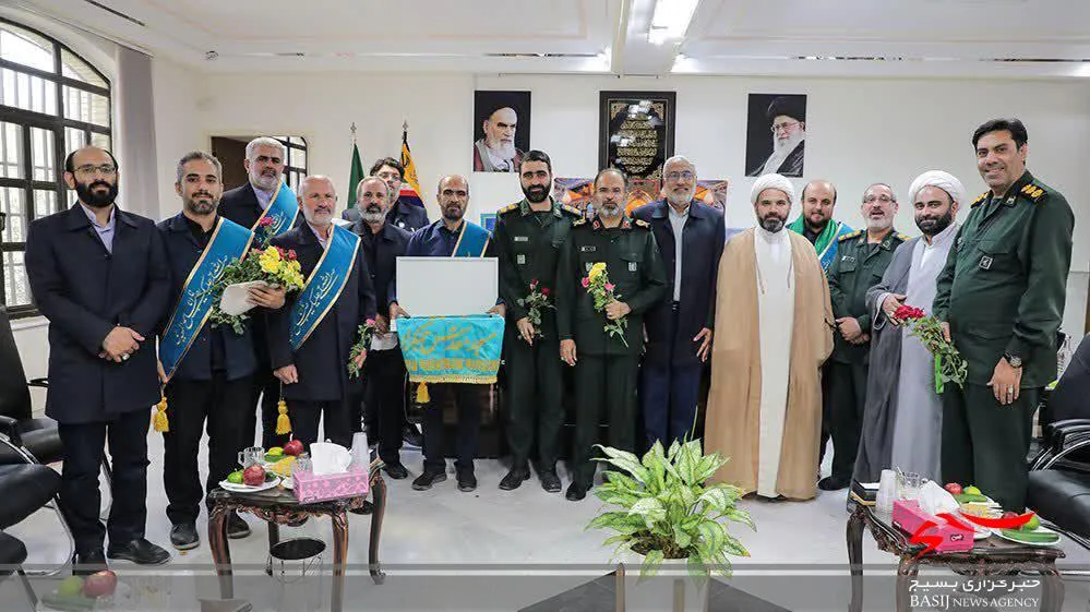 خادمان مسجد مقدس جمکران از حافظان امنیت تقدیر کردند