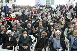 راهپیمایی مردم شهرستان آران و بیدگل در حمایت از مرجعیت شیعه