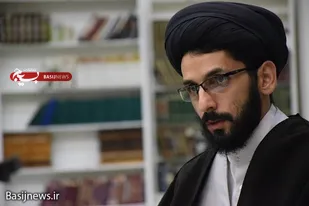 دستاوردهای انقلاب برای مردم بازگو شود/&laquo;جهاد تبیین&raquo; راهکار ایستادگی برابر توطئه های دشمنان است
