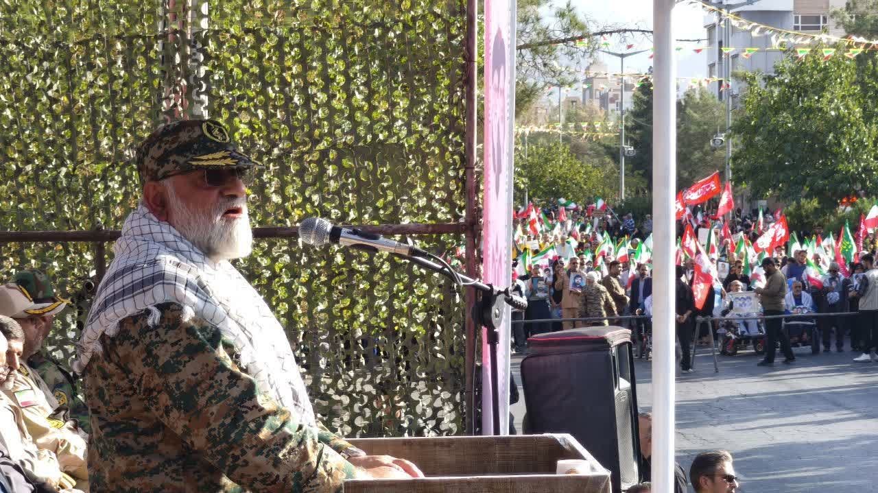 دشمن در همه میدانها برای شکست انقلاب ناکام مانده است/آمادگی جانفدایان، محاسبات دشمن برای حمله زمینی را برهم میزند/با اتحاد ملت و رهبری هوشمند، مسیر پیروزی ادامه مییابد دشمن در همه میدانها برای شکست انقلاب ناکام مانده است/آمادگی جانفدایان، محاسبات دشمن برای حمله زمینی را برهم میزند/با اتحاد ملت و رهبری هوشمند، مسیر پیروزی ادامه مییابد
