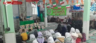 برگزاری یادواره شهدای دانش آموزی در آستانه هفته بسیج در روستای از ناوله بویین میاندشت