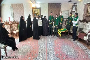 دیدار مسئولین سپاه همدان با خانواده شهدا و جانبازان