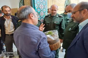 بازدید مسئولان سپاه انصارالحسین(ع) از دهکده اقتصاد مقاومتی روستای حسین&zwnj;آباد ناظم ملایر