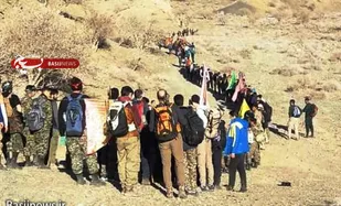 صعود کوهنوردان بسیجی استان به قله باغ لاغر صالح آباد