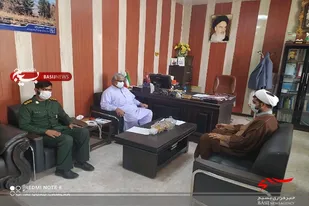 دیدار مسئول دفتر نمایندگی، ولی فقیه سپاه شهرستان خاش با رییس اتاق اصناف