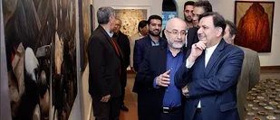 مشکل مسکن مهر خود وزیر راه و شهرسازی است/آخوندی از گالری&zwnj;های هنری بیش از مسکن مهر بازدید می&lrm;کند!