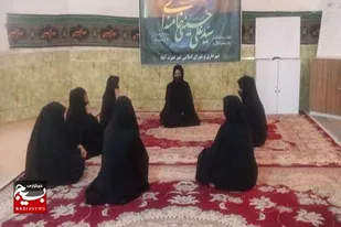 اهمیت جوانی جمعیت محور نشست پایگاه فدائیان زینب(س)