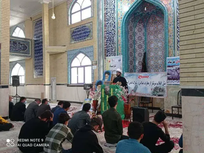 شهدا از ما خواسته آند که پشتیبان ولی فقیه باشیم