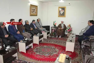 دولت دانشگاه آزاد اسلامی را رفیق خود بداند