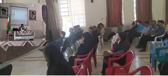 نشست پیشگیری از آسیب های اجتماعی در لاران برگزار شد