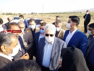 کلنگ احداث مرکز تولید نهال اصلاح شده در آبیک  به زمین زده شد