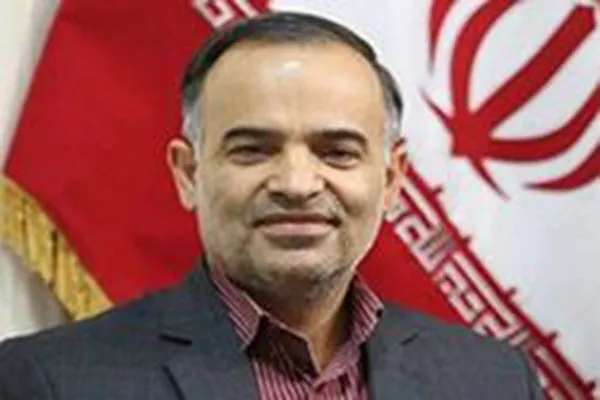 کمبود نیروی انسانی معضل اصلی آموزش و پرورش است/۹۲۰۰ دانش‌آموز در استان همدان فاقد موبایل و تبلت هستند