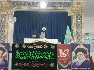 وحدت عامل ایستادگی در برابر دشمن است