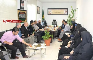در مواجهه با منكرات در جامعه بي تفاوت نباشيم
