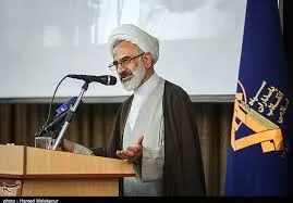 زمینه سازی رشد و تعالی معنوی بزرگترین دستاورد انقلاب اسلامی است