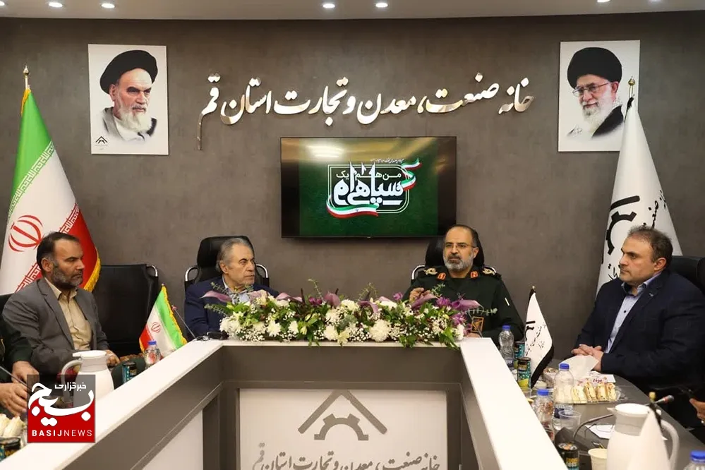 فعالیت خانه صنعت از جمله مسیر های مردمی‌سازی اقتصاد است
