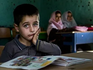 بهر مندی ۷۵۰ دانش&zwnj;آموز بی&zwnj;بضاعت چرداولی از حمایت خیرین