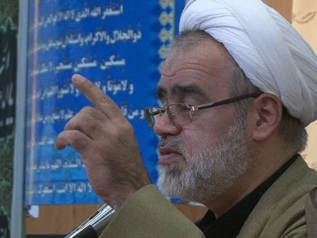 آمریکای جنایتکار منشأ هر فتنه‌ای در جهان اسلام است