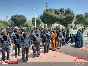 نماز با شکوه ظهر عاشورا در اشتهارد اقامه شد