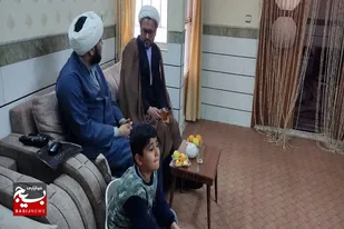 مسوول دفتر نمایندگی ولی فقیه در سرخه با امامین جماعت دیدار کرد