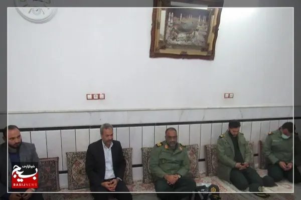 سران طوایف نقش سازنده و تاثیرگذاری در جامعه دارند