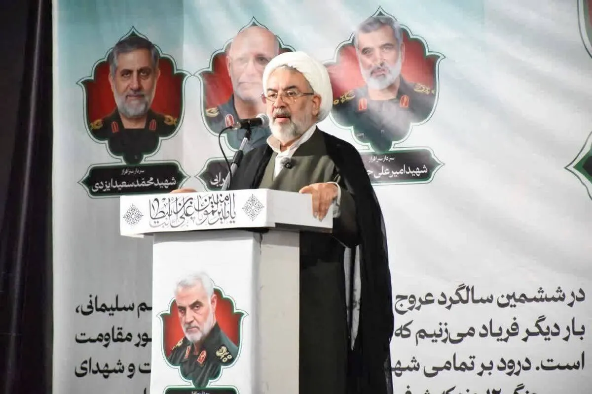 معجزه انقلاب اسلامی انسان‌سازی است/ شهید حاج قاسم یک مکتب ماندگار شد
