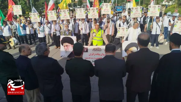 اعزام کاروان پیاده مرقد امام خمینی( ره)