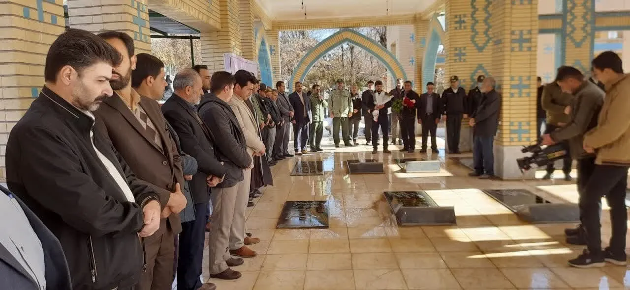 مهمانی لاله ها و دیدار با پدران آسمانی در شلمزار