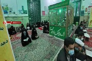محفل انس با قران کریم در امام زاده حمزه (علیه السلام )  زرند برگزار شد