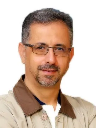 امام خمینی (ره) ايمان، خودآگاهي، اراده و باور ما مي&zwnj;توانيم را به جوان&zwnj;ها داد.