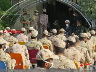 جلسه انس و الفت مسئولان و کارکنان وظیفه لشکر 14 امام حسین(ع)برگزار شد