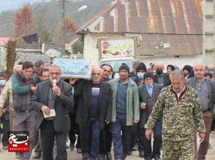 چاووشی خوانی مردم لفور در استقبال از زائران گمنام حرم ثارالله