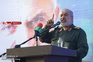 اجتماع مردمی بزرگداشت &laquo;حبیب حرم، سرلشکر شهید حسین همدانی&raquo; در میدان امام حسین برگزار شد