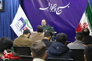 نشست صمیمی سردار موحد با دانشجویان و نخبگان بسیج دانشجویی قم