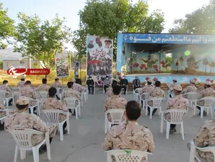 تجلیل از سربازان نمونه سپاه در فارسان