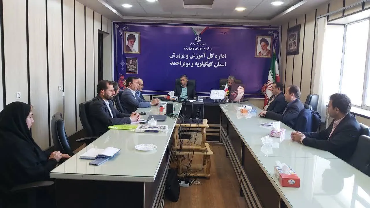 بسیج سازندگی و گروه های جهادی گره گشای مشکلات آموزش و پرورش هستند