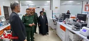 بازدید فرمانده سپاه استان سمنان از درمانگاه تخصصی رضوی شاهرود+ تصاویر