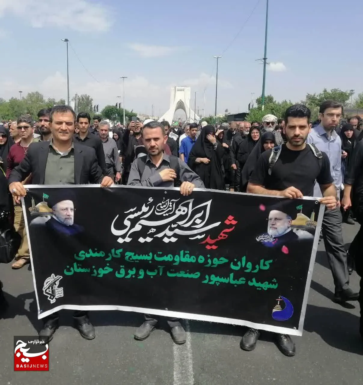 اعزام بسیجیان اقشار خوزستان در مراسم تشییع جنازه رییس جمهور شهید و همراهان شهید ایشان