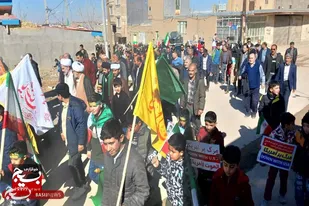 حضور مردم انقلابی و ولایتمدار شهر شاهنجرین در راهپیمایی ۲۲ بهمن