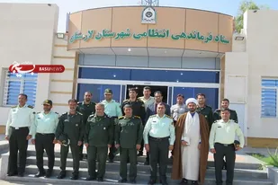 دیدار جمعی از پایوران سپاه لارستان با فرماندهی و پرسنل انتظامی شهرستان لارستان