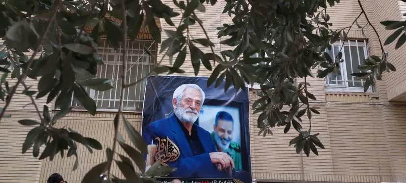 سربازی که تمام نشد؛ پدر به دیدار پسر شهیدش رفت