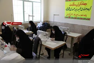 دوخت روزانه 1500 عدد ماسك جهت مقابله با كرونا
