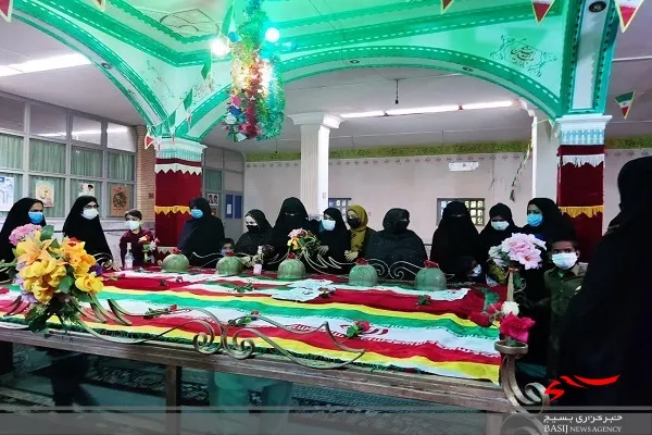 غباروبی و عطر افشانی گلزار شهدا