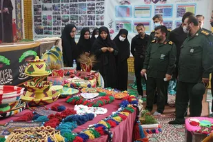 بازدید از نمایشگاه پایگاه های اسوه در لردگان