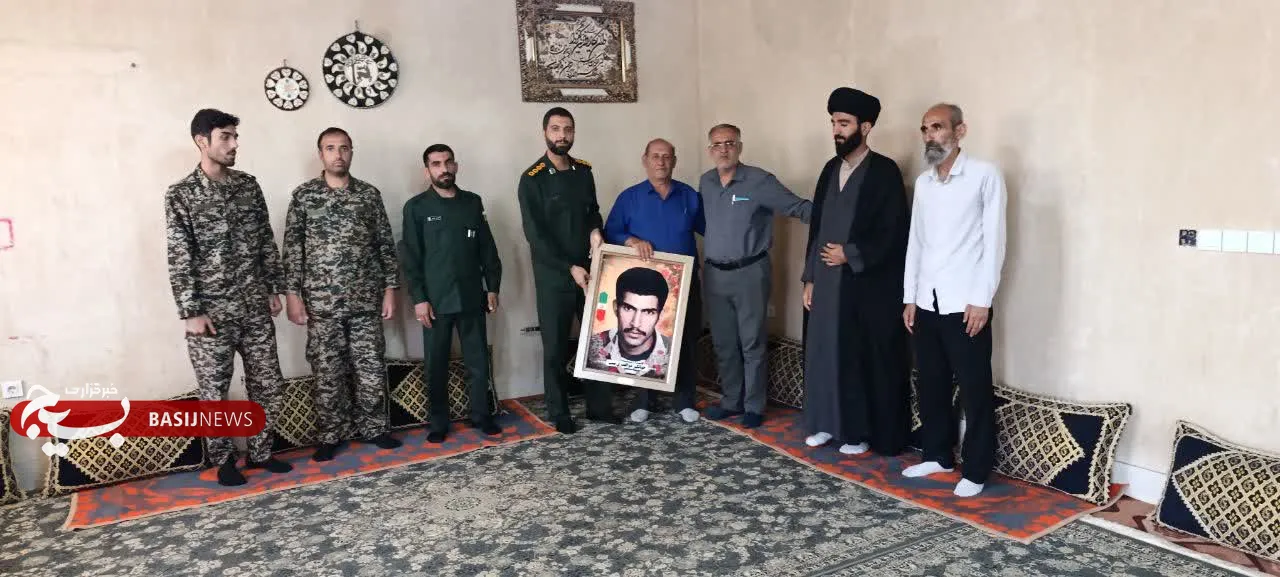 دیدار با خانواده معظم شهید در لردگان