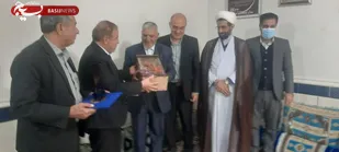 تجلیل مدیرکل آموزش وپرورش کهگیلویه وبویراحمد از بازنشسته فرهنگی