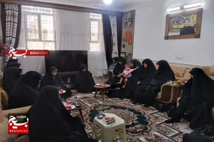 از تجلیل از معلمان تا عیادت از بیمار در سرخه