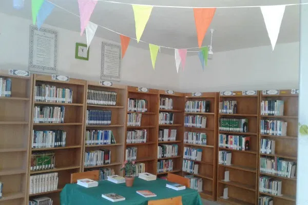 کتابخانه یادگار امام(ره) روستای انوج محور تحول فرهنگی روستا