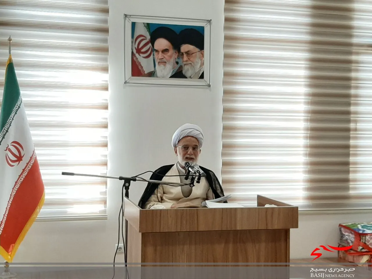 پیشگیری و مبارزه با بیماری کرونا نیازمند عزم و مشارکت همگانی است